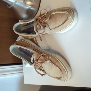 Sperry Topsiders
